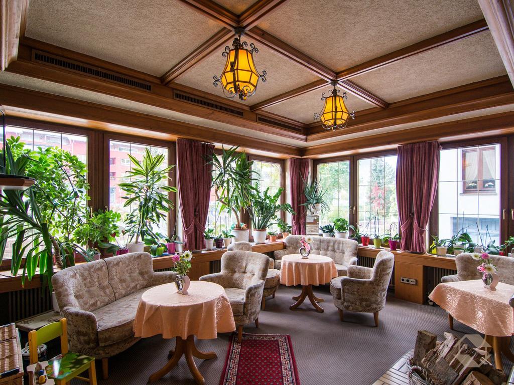Hotel Restaurant Alte Linde บาดวิลด์บาด ภายนอก รูปภาพ