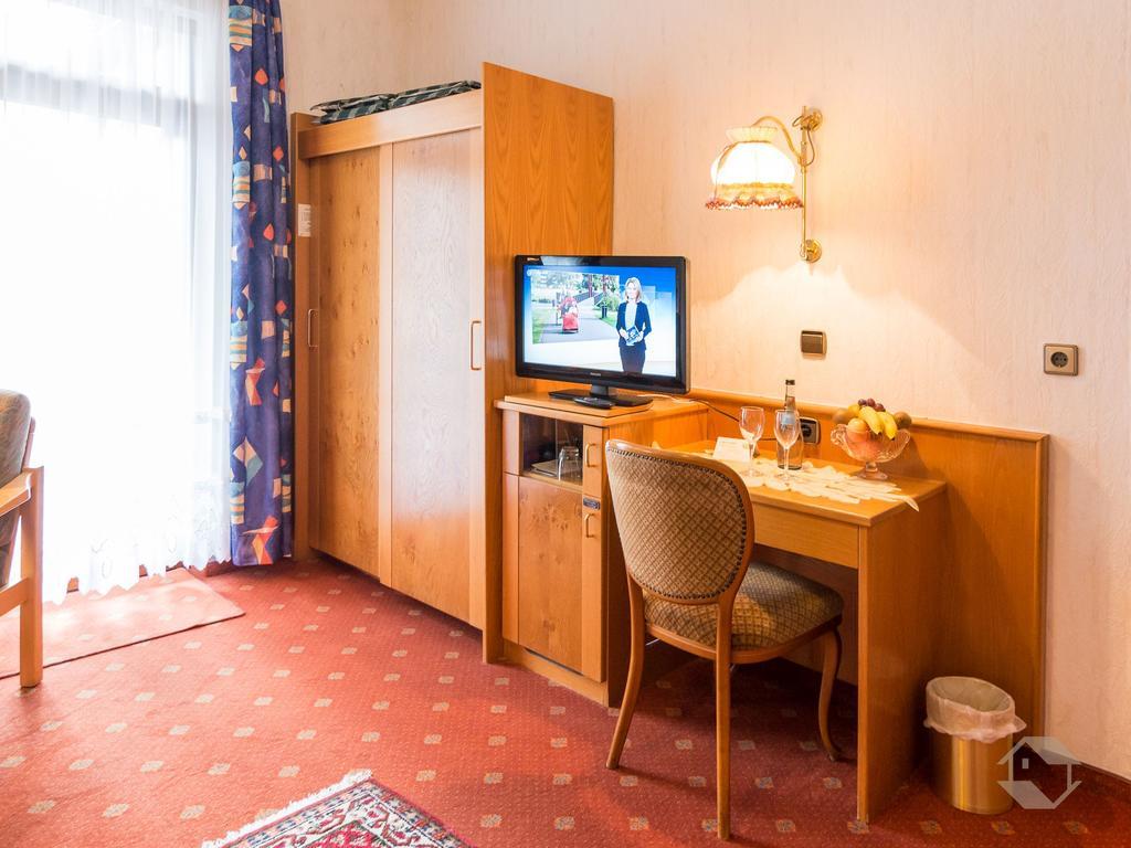 Hotel Restaurant Alte Linde บาดวิลด์บาด ภายนอก รูปภาพ